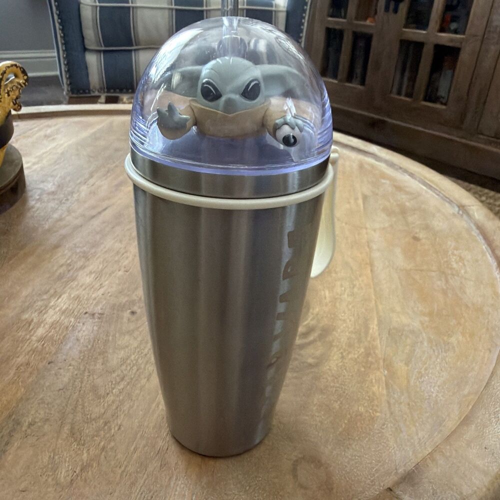 Disney Parks Star Wars Cup Mandalorian Grogu Baby Yoda Child With Straw NEW